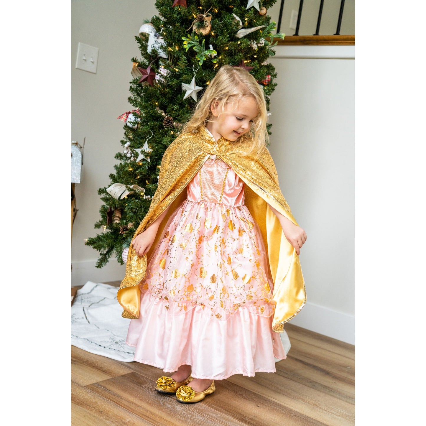 Gold Shimmer Cloak - Princess