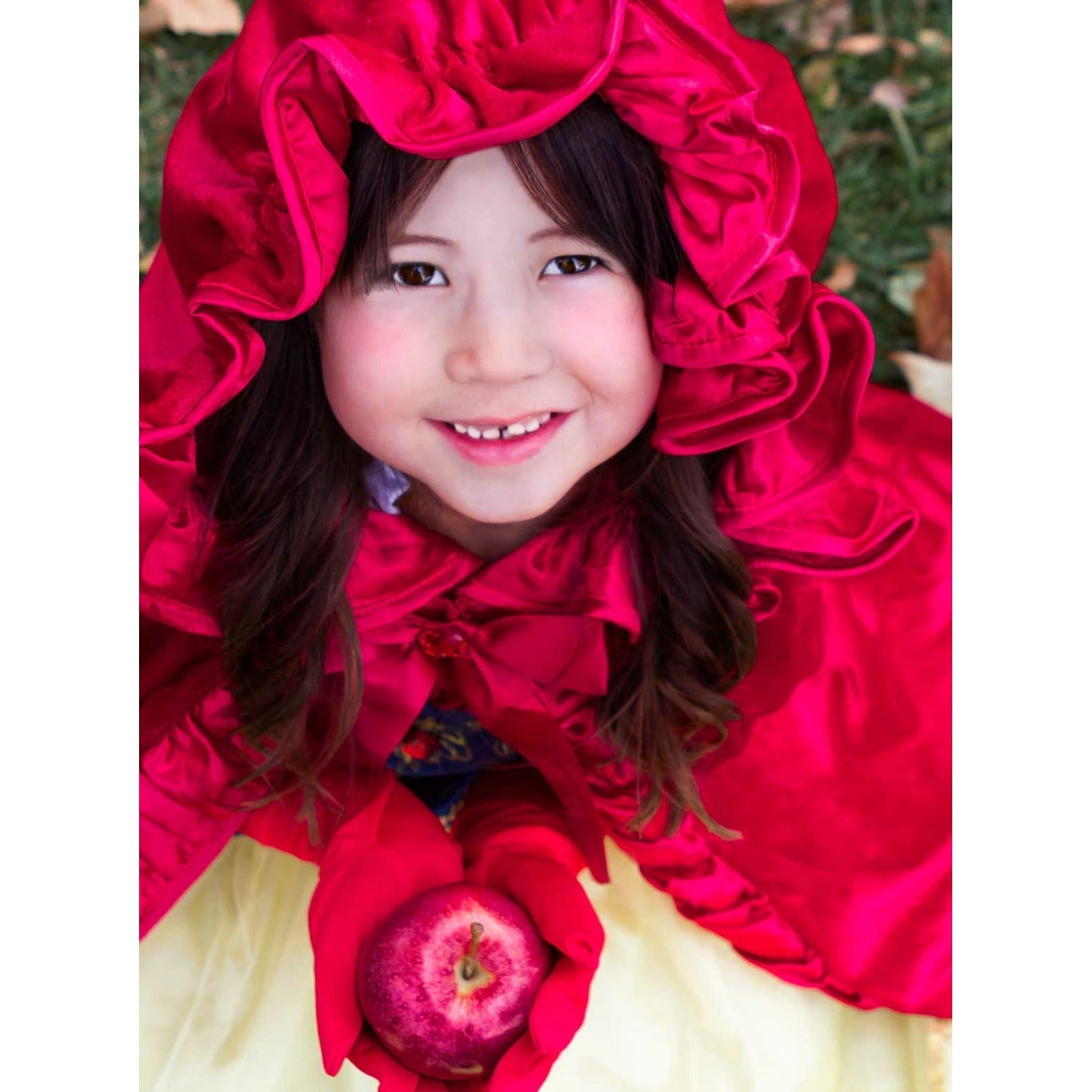 Princess - Deluxe Red Cloak Clair's Corner